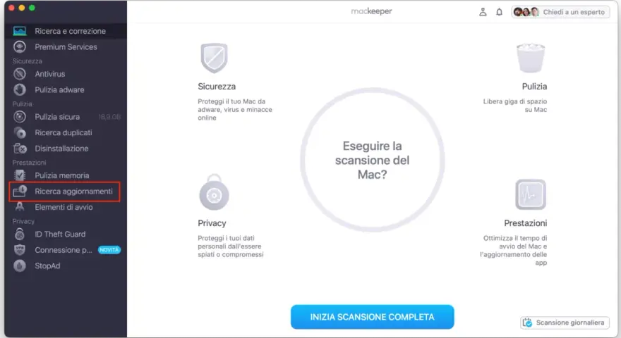 Interfaccia MacKeeper. La sezione "Ricerca aggiornamenti" è evidenziata, suggerendo che l'app mcz maestro non funziona correttamente.